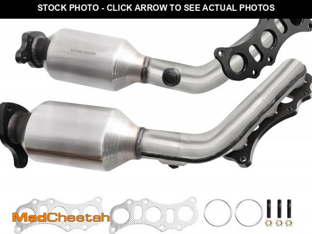 Lot 74-12397773 - Catalytic Converter Kit for 2005-2011 Tacoma 4.0L V6,2003-2009 4Runner 4.0L V6, 2007-2009 FJ Cruiser...