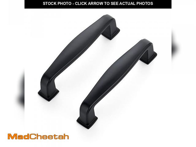 Lot 74-12312128 - Ravinte 45 Pack Solid 3 Inch Matte Black Cabinet Handles - Black Drawer Pulls - Kitchen Hardware Han...