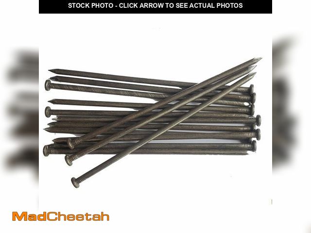 Lot 74-14433810 - WOCHOLL Landscape Stakes Metal Landscape Edging Anchoring Spikes, 10-Inch Length 50 Count, for Artif...