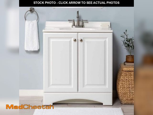 Lot 74-12295211 - Glacier Bay 31 in. Single Sink White Bath Vanity with White Cultured Marble Top (Assembled) - UNUSED