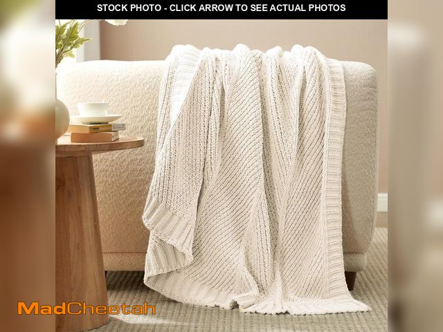 Lot 74-11546219 - AmÃ©lie Home Chenille Knit Throw Blanket for Couch, Chunky Knit Blanket with Chevron Texture Non-She...