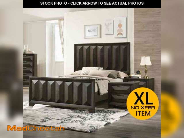 Lot 74-13281809 - Furniture of America Pinnete 3-Piece Brown Wood King Bedroom Set - UNUSED