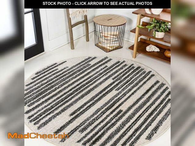 Lot 74-12664412 - JONATHAN Y Khalil Modern Berber Stripe Cream/Black 4' Round Indoor Area Rug, Contemporary, Bohemian,...