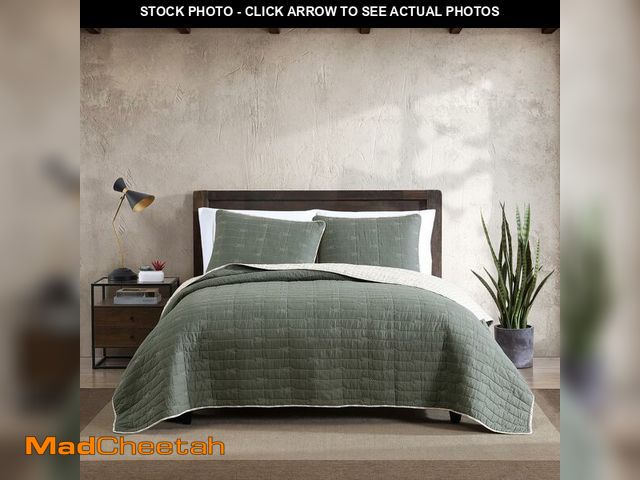 Lot 74-12971605 - Eddie Bauer - Queen Quilt Set, Reversible Cotton Blend Bedding with Lightweight Feel, 3 Piece Bed Se...