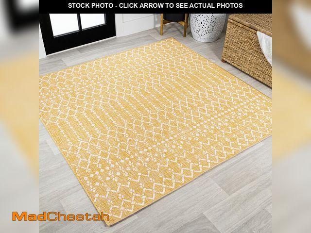 Lot 74-12785232 - JONATHAN Y Moroccan Geometric Indoor Outdoor Square Area Rug 5X5 Yellow/Cream, Ourika Textured Weave...