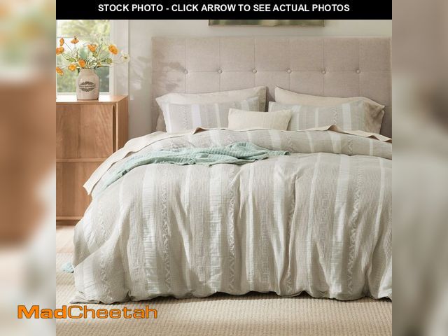 Lot 74-13622494 - Bedsure Waffle Weave Duvet Cover King - 100% Cotton Boho Duvet Cover with 2 Pillowcases - Linen Colo...