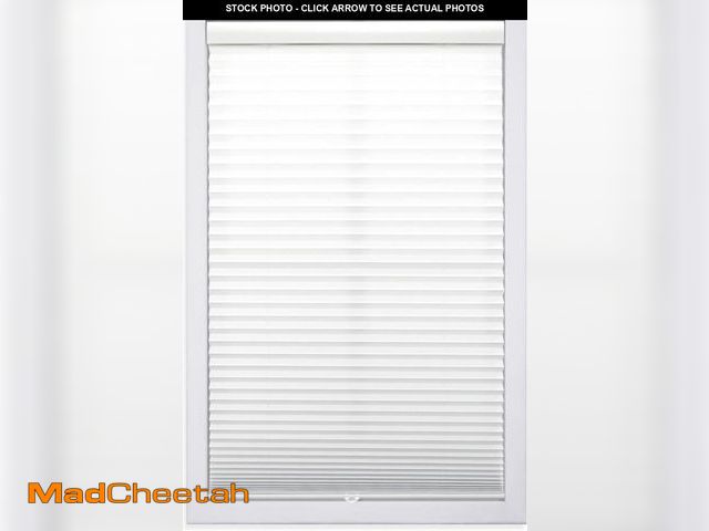 Lot 74-12285392 - DEZ FURNISHINGS Cordless 1" Light Filtering Pleated Shade, Fabric, 31.5"W x 64"H, White - UNUSED