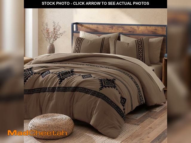 Lot 74-13564122 - MaiRÃÂªve Embroidery Comforter Set, Boho Farmhouse Western Bedding Set, All Season Bed in A Bag Com...