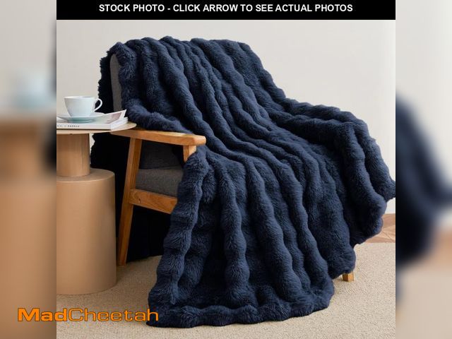 Lot 74-12215615 - Faux Rabbit Fur Throw Blanket for Couch, Fluffy Warm Plush Thick Bubble Blanket for Bed Sofa Living ...