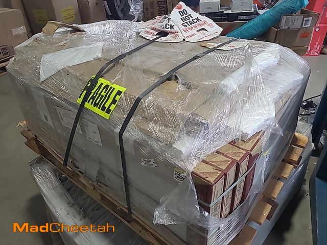 Lot 74-14355692 - (PALLET OF  27 CASES) Sculpt 12.6 in. x 24.6 in. Gray Porcelain Matte Wall and Floor Tile (10.76 sq....