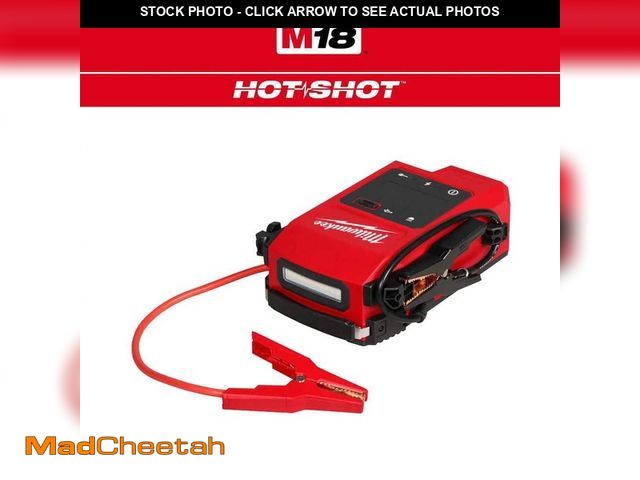 Lot 74-13132803 - Milwaukee M18 18V Lithium-Ion Cordless 2000 Peak Amp HOTSHOT Jump Starter (Tool-Only) - UNUSED