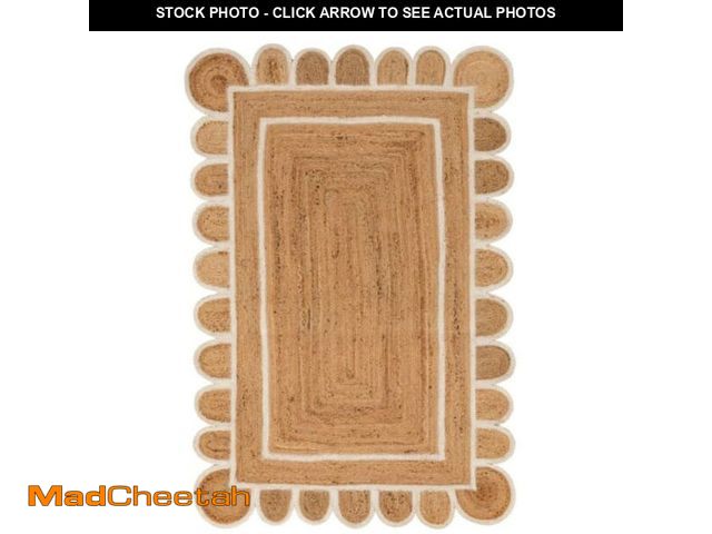 Lot 74-14052562 - Scallop Pattern Jute Bohemian Area Rug (Off White, 2'x3') - UNUSED