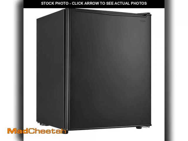 Lot 74-12087284 - Vissani 2.6 Cu. Ft. Mini Refrigerator in Black, ENERGY STAR - UNUSED