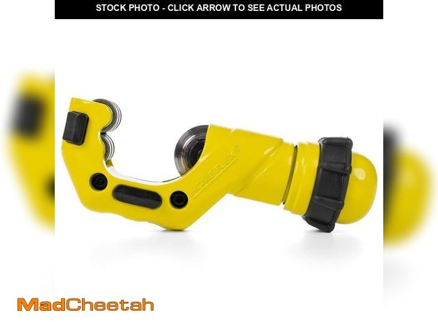 Lot 74-13692989 - HOME-FLEX 1/2 in. - 1 in. O.D. Pipe Size Corrugated Stainless Steel Tubing Cutter - UNUSED