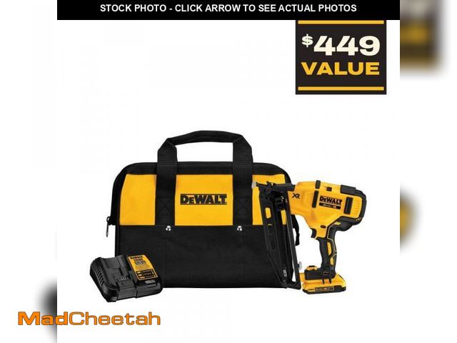 Lot 74-12172619 - DEWALT 20V MAX XR 16-Gauge Electric Cordless Angled Finishing Nailer Kit - UNUSED
