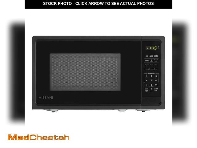 Lot 74-12731682 - Vissani 0.7 cu. ft. 700-Watt Countertop Microwave in Black - UNUSED