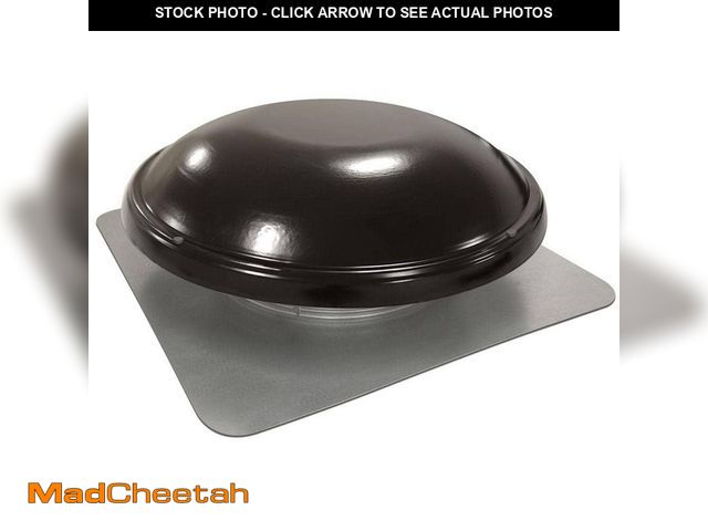 Lot 74-12674371 - (DENTED) Master Flow 1500 CFM Black Power Roof Mount Attic Fan - UNUSED