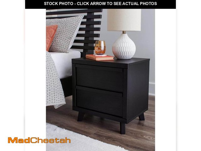 Lot 74-14246396 - Signature DESIGN BY ASHLEY Danziar Black 2 Drawer 21.3 in. W Nightstands - USED