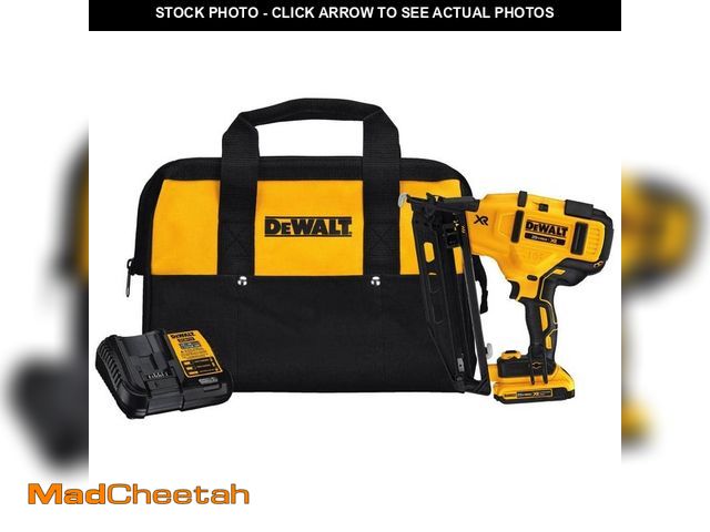 Lot 74-12558321 - DEWALT 20V MAX XR 16-Gauge Electric Cordless Angled Finishing Nailer Kit - UNUSED