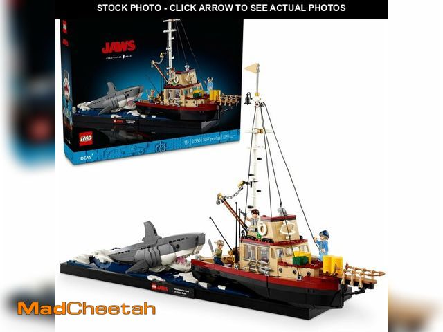 Lot 74-12633161 - LEGO Ideas Jaws Set - Diorama Kit for Fans of The Classic Movie - Shark Toy - Movie Memorabilia Gift...
