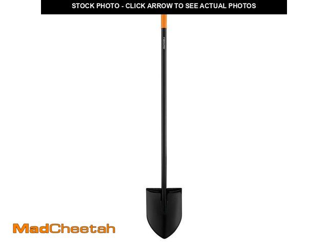 Lot 74-14256822 - Fiskars 57 in. Long-handled Digging Shovel - UNUSED