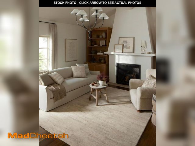 Lot 74-12137084 - Loloi Amber Lewis Rocky Collection ROC-03 Natural/Fog, 2'-3" x 3'-9", Accent Rug - USED