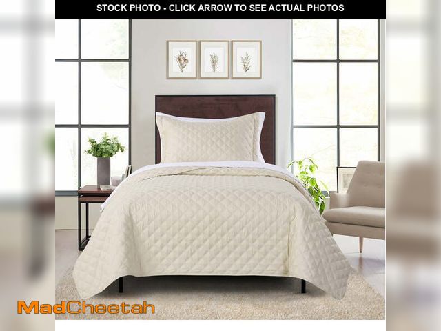 Lot 74-12862324 - (MISSING PILLOW CASE) Mainstays 5 - Piece Beige Reversible Quilt Set with White Sheets, Twin-XL - UN...
