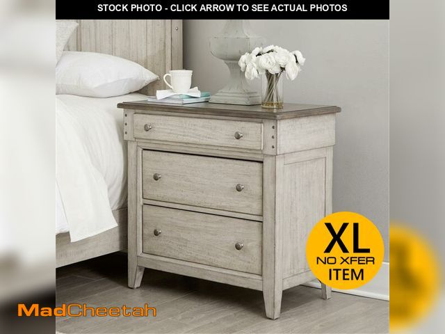 Lot 74-14251444 - Liberty Furniture White 3 Drawer Bedside Chest with Charging Station, Featuring Dovetail Constructio...