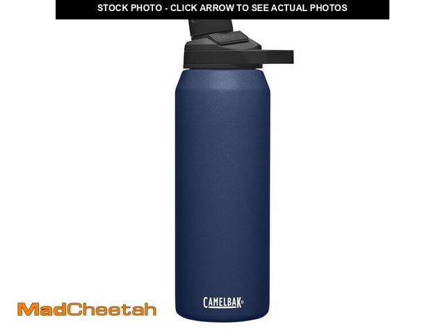 Lot 74-12710304 - CamelBak Chute Mag 32oz Vacuum Insulated Stainless Steel Water Bottle, Navy - USED