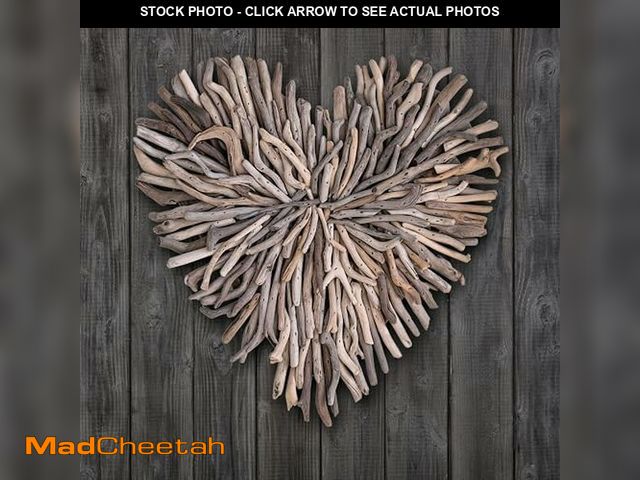 Lot 74-12664203 - Creative Co-Op Driftwood Heart Shaped Wall Decor - UNUSED