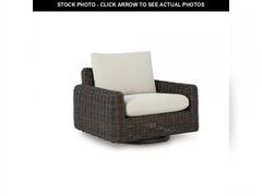 Lot 74-12347761 - undefined