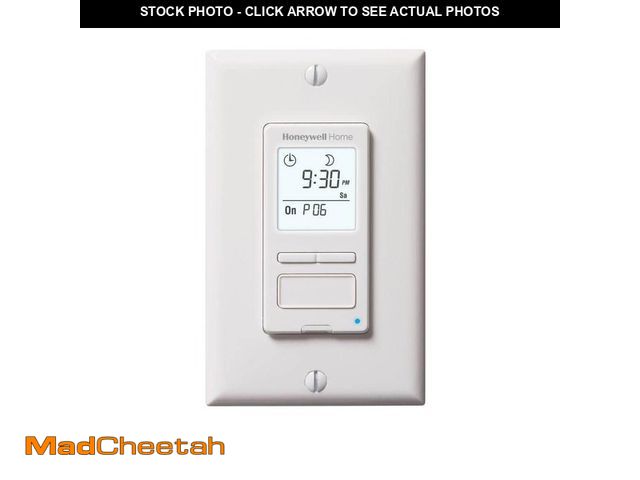 Lot 74-14222963 - Honeywell Home 120-Volt 7-Day Programmable Indoor Light Switch Timer with Automatic Daylight Savings...
