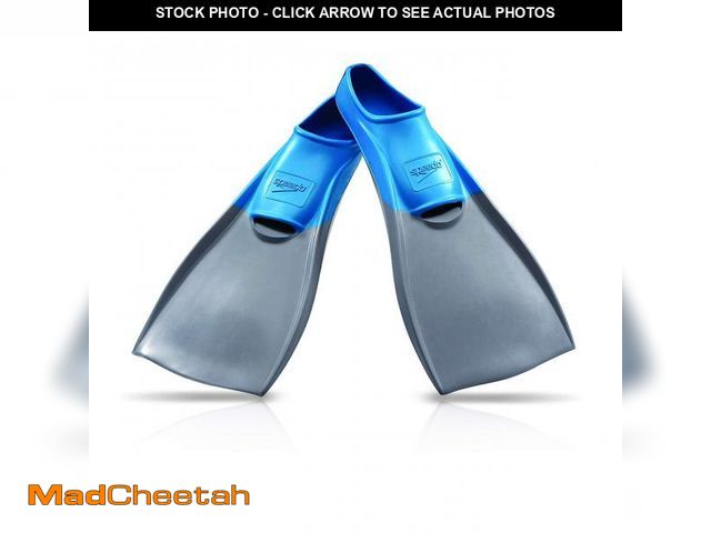 Lot 74-11556914 - Speedo Unisex-Adult Swim Training Fins Rubber Long Blade - UNUSED