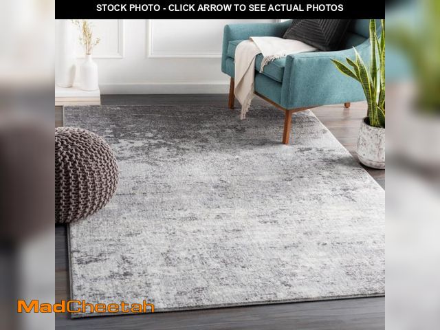 Lot 74-12540465 - Livabliss Choukri Modern Abstract Area Rug,6'7" x 9',Silver Gray - USED