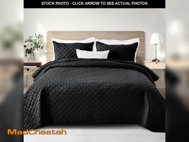 Lot 74-12306300 - Exclusivo Mezcla Soft Quilt Set King Size, 3 Pieces Lightweight Quilts Black Bedspreads Coverlets Be...