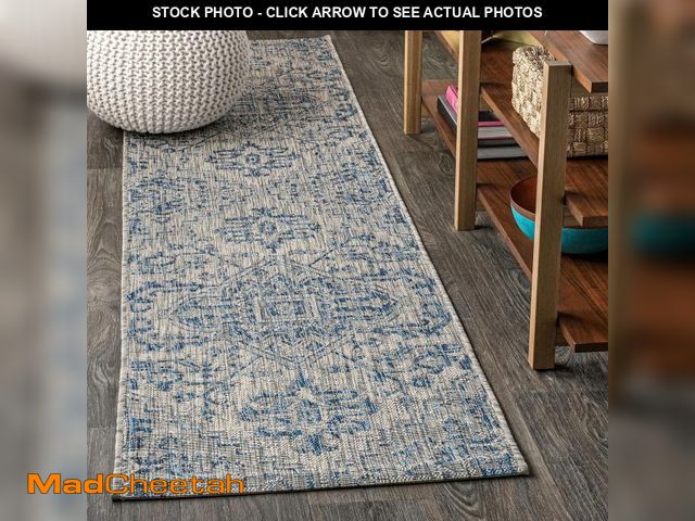 Lot 74-12366092 - JONATHAN Y SMB105B-28 Estrella Bohemian Medallion Textured Weave Indoor Outdoor Runner Rug Coastal B...