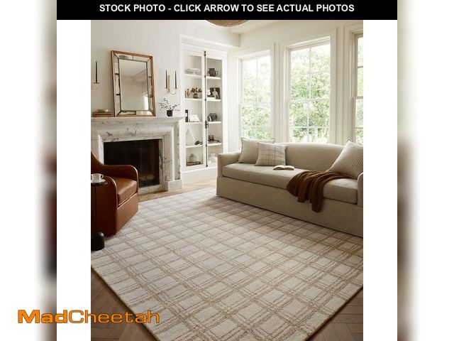 Lot 74-13331595 - Loloi Chris Loves Julia Polly Collection POL-12 Cream/Sand 2'-3" x 3'-9" Accent Rug - UNUSED