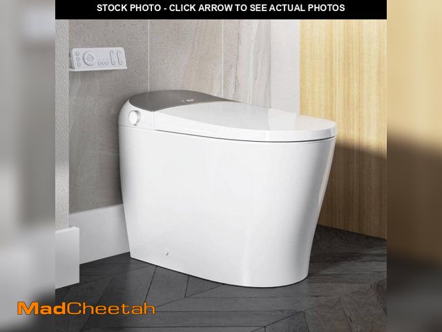 Lot 74-12299854 - HOROW Tankless Elongated Smart Toilet Bidet in White with Auto Flush, Heated Seat, Warm Air Dryer, B...