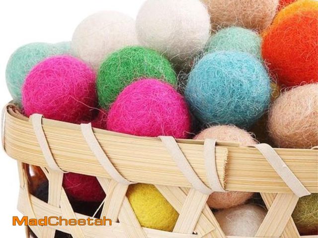 Lot 74-12328251 - Kojoon Wool Felt Balls Beads 200pc 20mm Multicolors Wool Balls Christmas Decoration - UNUSED