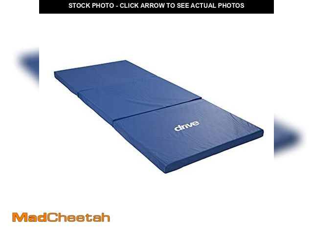 Lot 74-12695506 - Drive Medical 14700 Tri-Fold Bedside Mat, Blue - UNUSED