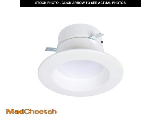 Lot 74-13650743 - HALO RL4 Series 4-inch recessed LED retrofit module Selectable CCT and Lumens, Integrated LED Matte ...