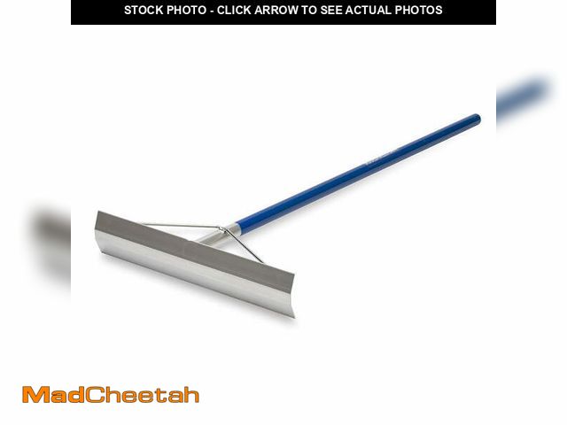 Lot 74-14612555 - MARSHALLTOWN AP75348 Round Handled Placer, 48 Inch Handle Length, No Hook, Lightweight Aluminum, Pow...