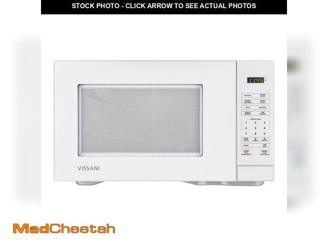 Lot 74-12558229 - Vissani 1.1 cu. ft. Countertop Microwave Oven in White - UNUSED