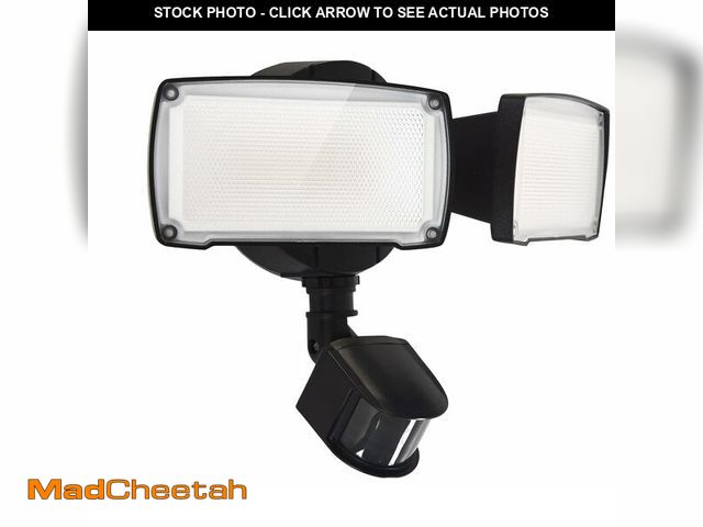 Lot 74-12608542 - UME 19W LED Flood Light Motion Sensor Outdoor, 2 Adjustable Head, 2000LM, 5000K, IP65 Waterproof, Du...