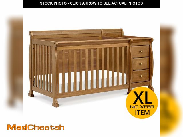 Lot 74-12763273 - DaVinci Kalani 4-in-1 Convertible Crib and Changer Combo in Chestnut - UNUSED