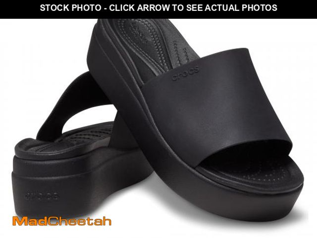 Lot 74-11548519 - Crocs Women's Brooklyn Platform Slides Sandal, Black, Numeric_6 - USED