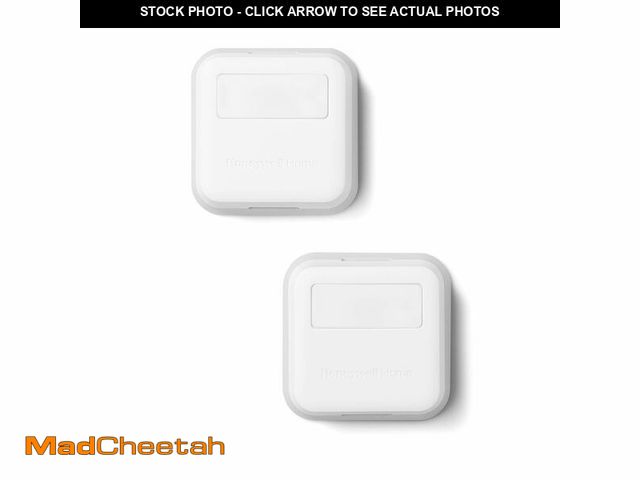 Lot 74-12973226 - Honeywell Home RCHTSENSOR-2PK, Smart Room Sensor works with T9/T10 WIFI Smart Thermostats - USED