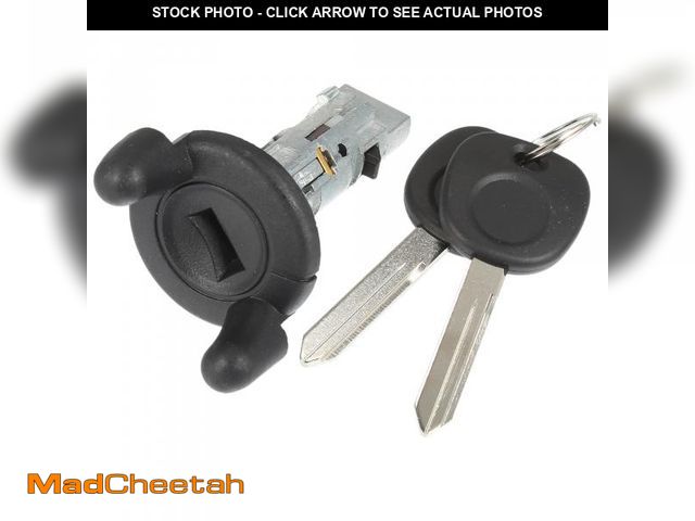 Lot 74-12314771 - VekAuto Ignition Lock Cylinder Kit Compatible for GMC Envoy 2002-2009 for Chevrolet Trailblazer 2002...