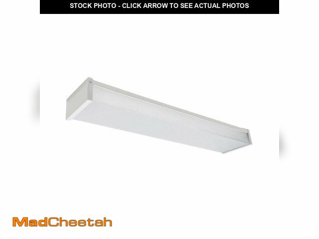 Lot 74-12789665 - Commercial Electric 24 in. 4000K 1900-Lumen 120-Volt White Integrated LED Wraparound Light with Pris...