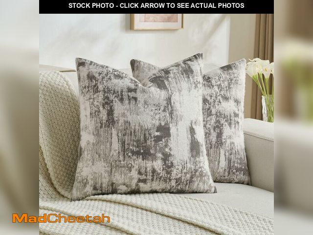 Lot 74-12972348 - FUTEI Black White Decorative Throw Pillow Covers 18x18 Inch Set of 2,Soft Faux Cashmere Jacquard - T...